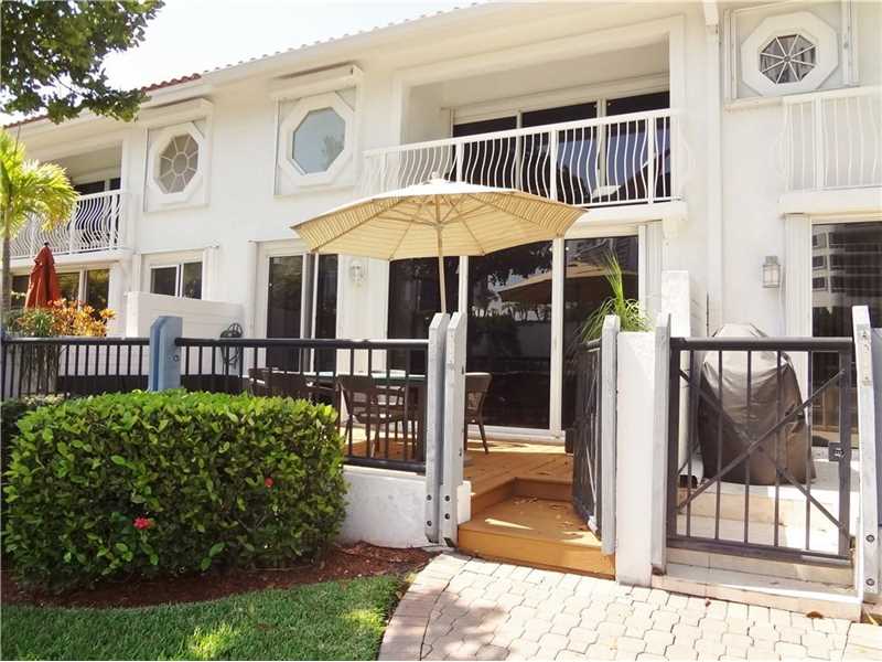 3788 Northeast 209th Ter, Aventura, FL 33180