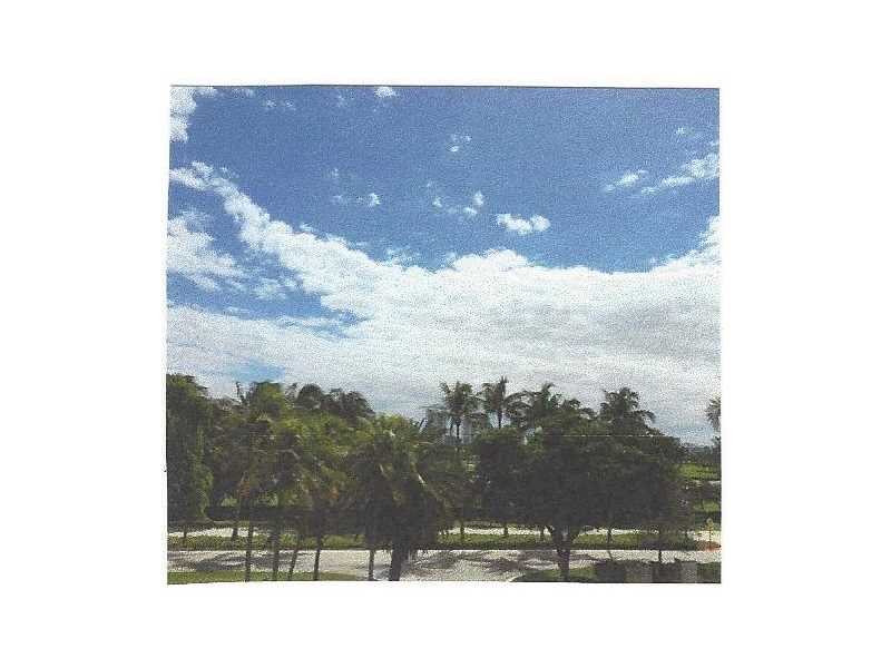 3625 North COUNTRY CLUB DR., Aventura, FL 33180