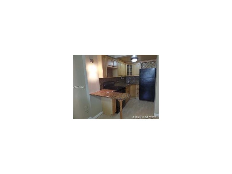 1650 Northeast 115th St, Miami, FL 33181
