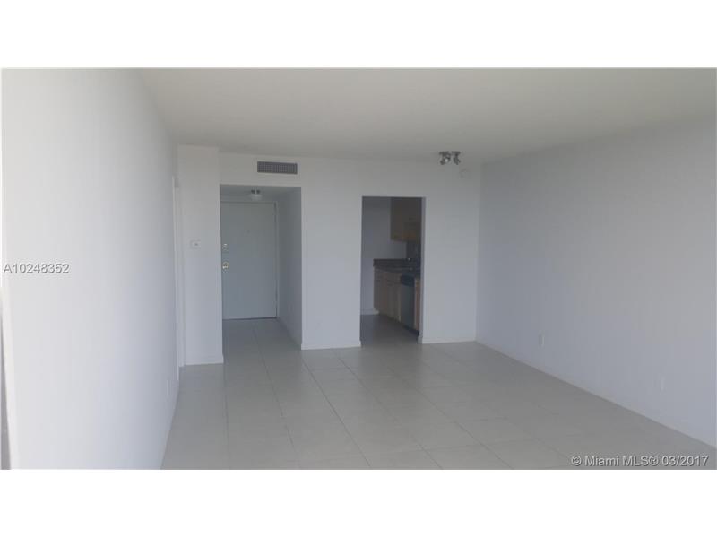 2020 Northeast 135th St, North Miami, FL 33181