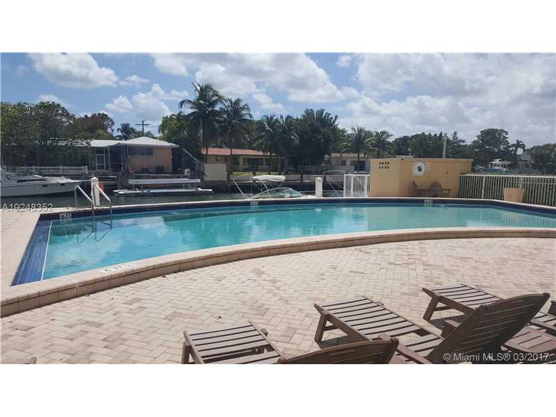 2020 Northeast 135th St, North Miami, FL 33181