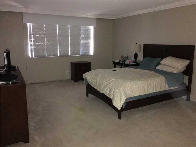 1800 Northeast 114, Miami, FL 33181