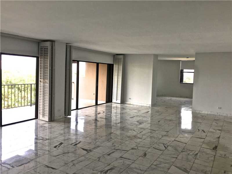 1800 Northeast 114th St, Miami, FL 33181