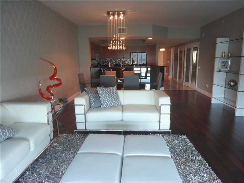 14951Royal Oaks Ln, North Miami, FL 33181