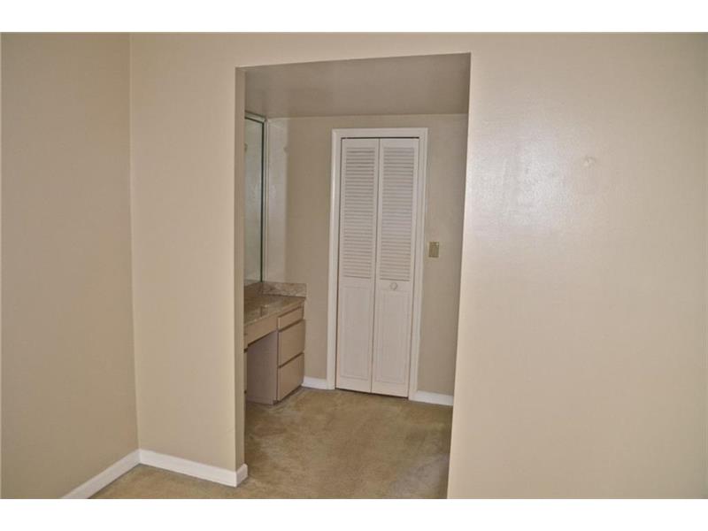 1800 Northeast 114th St, Miami, FL 33181