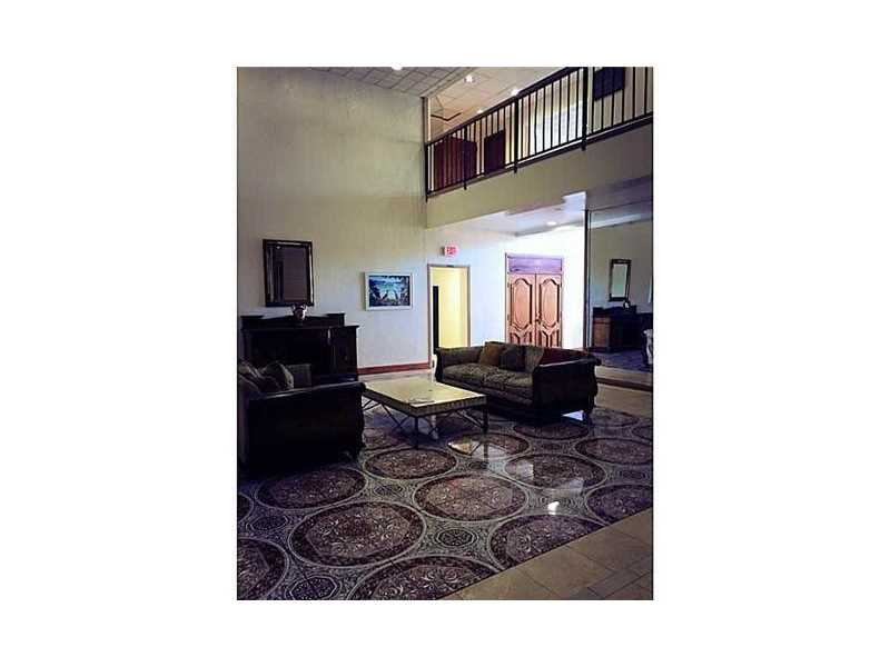13499Biscayne Blvd, North Miami, FL 33181
