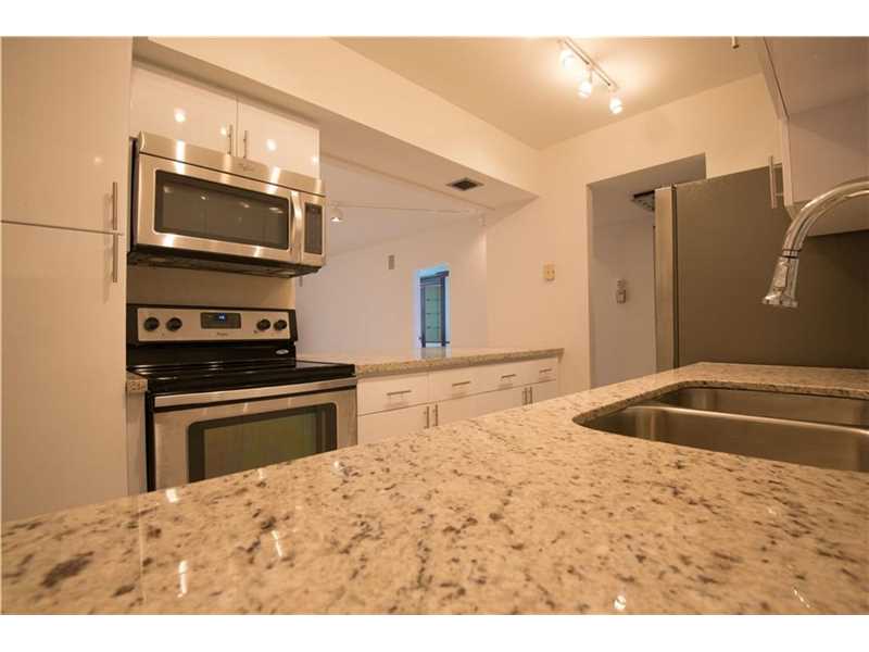 11111Biscayne Blvd, Miami, FL 33181