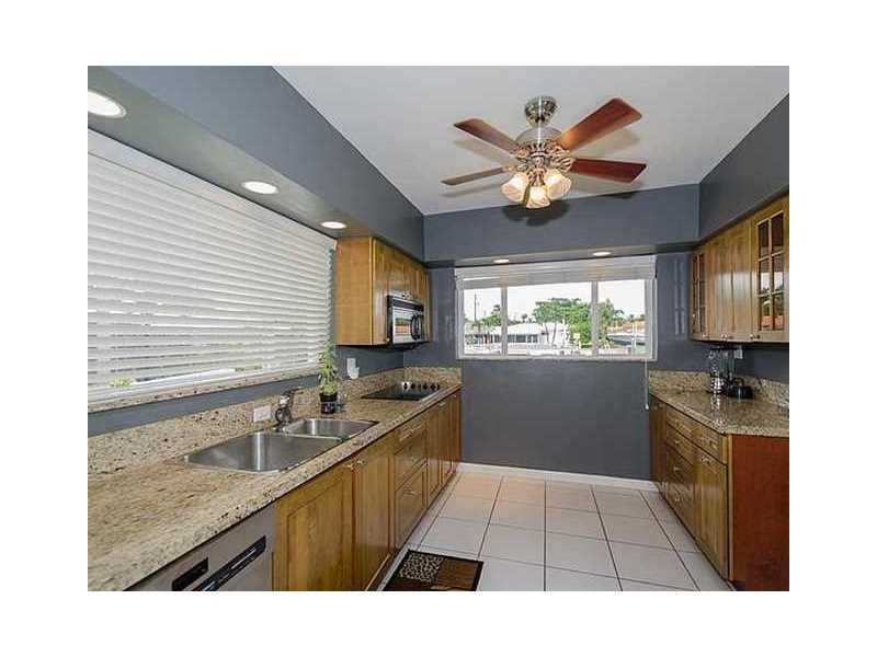 12505Palm Rd, North Miami, FL 33181