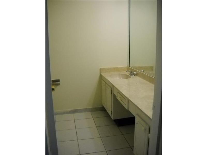 13499Biscayne Blvd, North Miami, FL 33181