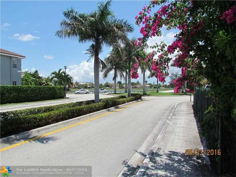 24 SW 159 Place, Miami, FL 33185