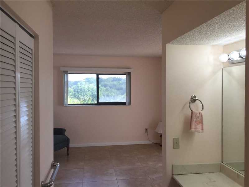 8820 Southwest 132nd Pl, Miami, FL 33186