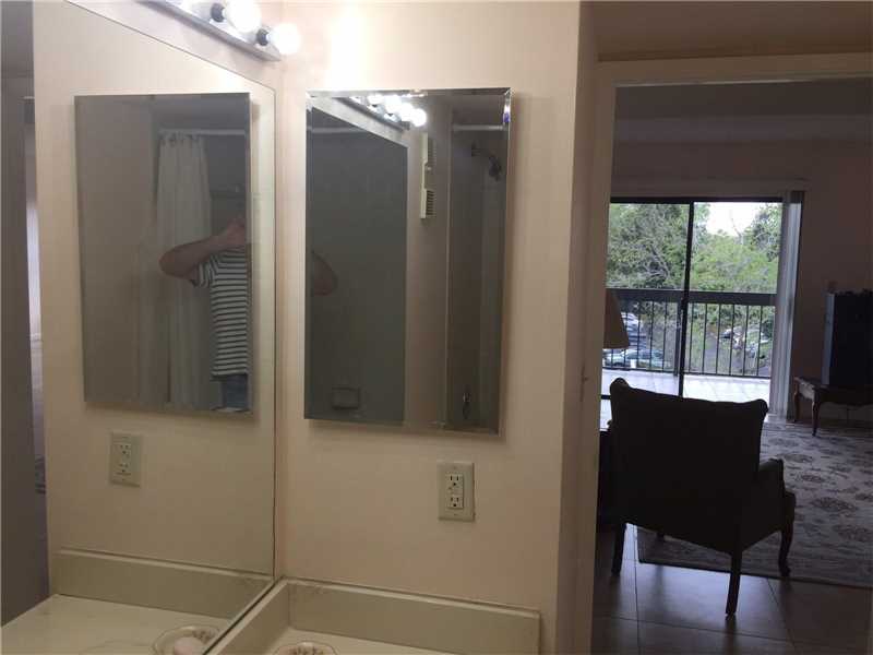8820 Southwest 132nd Pl, Miami, FL 33186