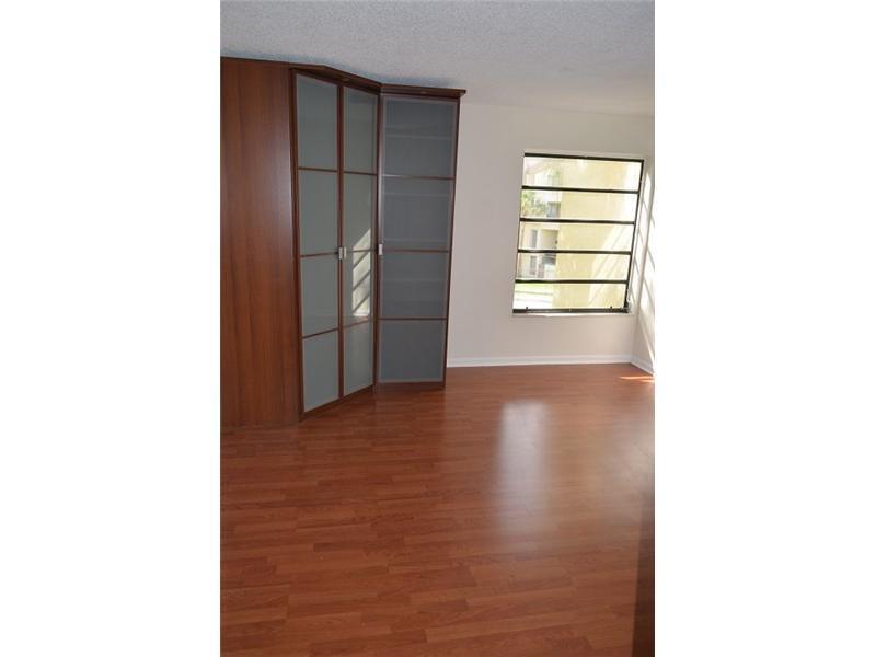 9015 Southwest 125th Ave, Miami, FL 33186
