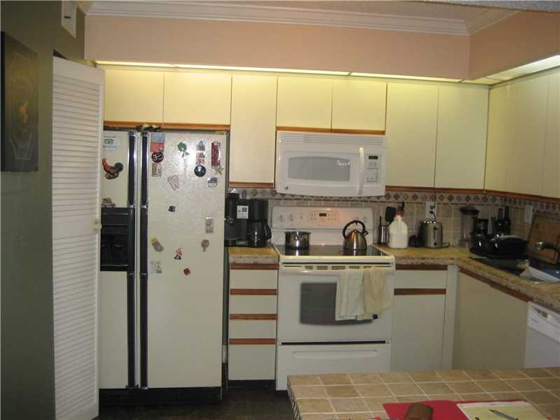 8820 SW 132nd Pl 302D-S, Miami, FL 33186