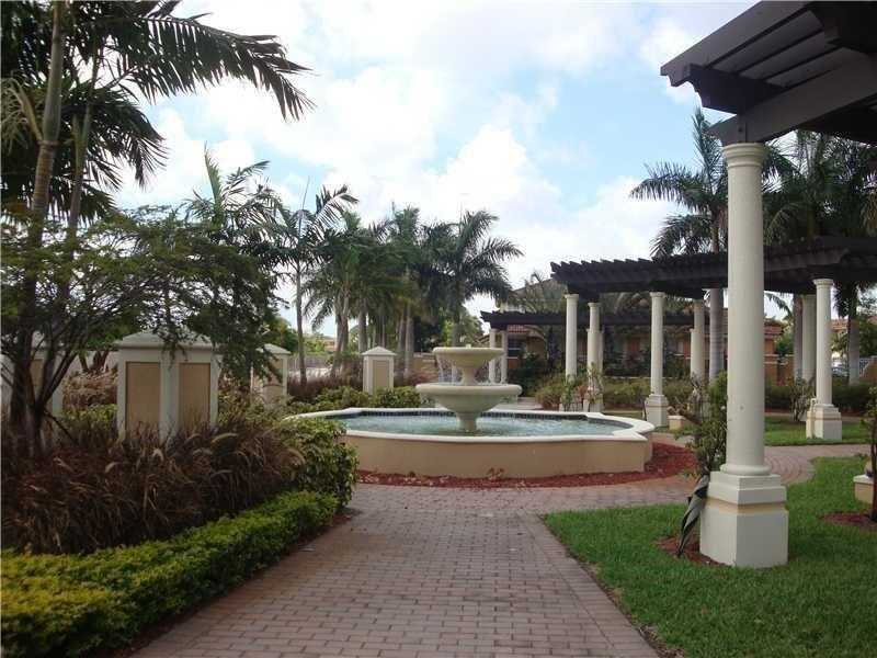 12490 SW 123rd St ., Miami, FL 33186