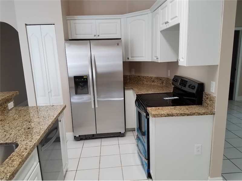 21485 Southwest 90th Pl, Cutler Bay, FL 33189