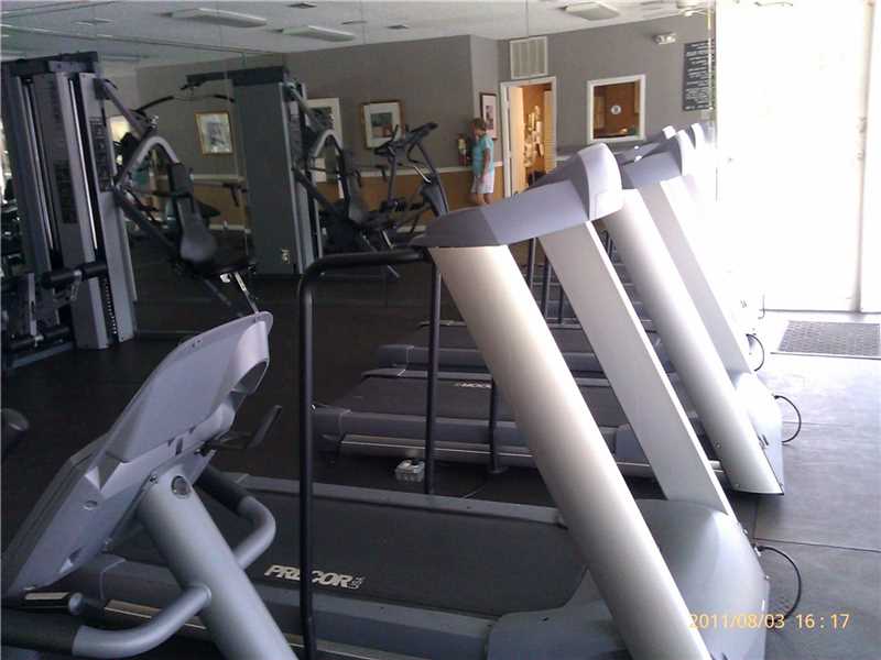 8680 Southwest 212th St, Cutler Bay, FL 33189