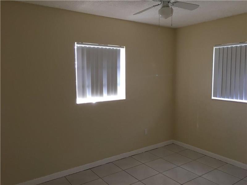 9815Pan American Dr, Cutler Bay, FL 33189