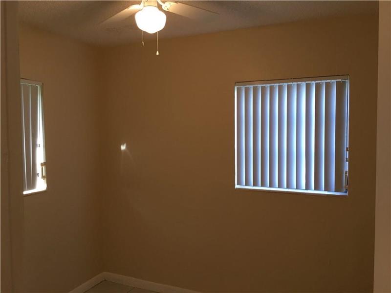 9815Pan American Dr, Cutler Bay, FL 33189