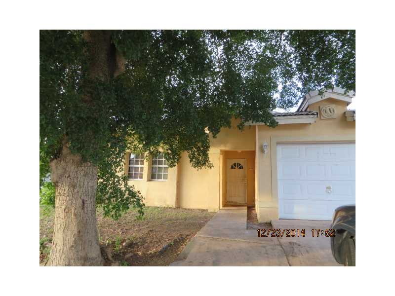 8569 SW 211 TE, Miami, FL 33189