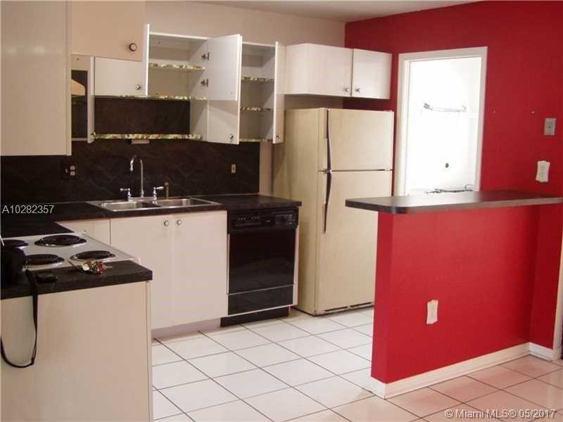 10350 SW 220th St, Cutler Bay, FL 33190