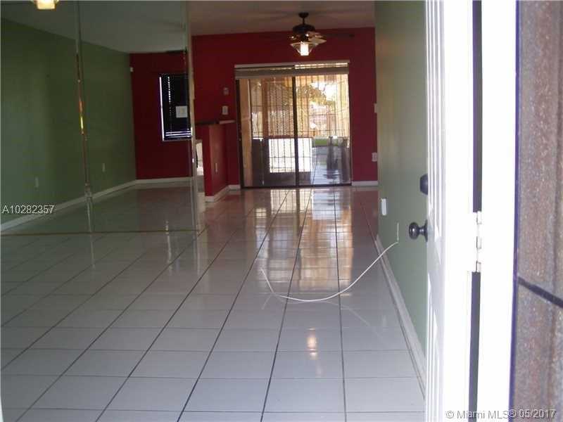 10350 SW 220th St, Cutler Bay, FL 33190