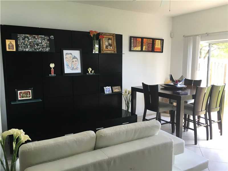 22043 Southwest 92nd Pl, Cutler Bay, FL 33190