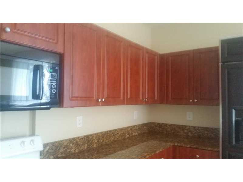 9227 Southwest 227th St, Cutler Bay, FL 33190