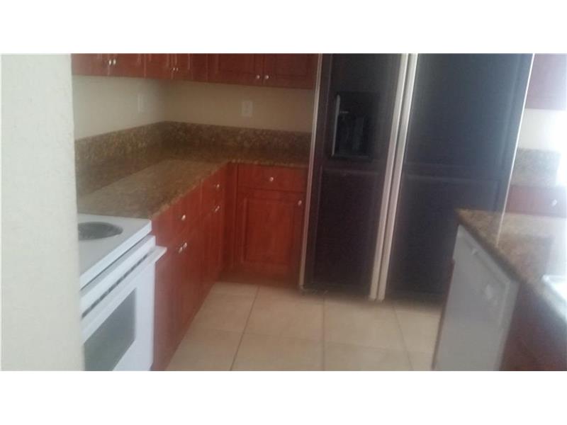 9227 Southwest 227th St, Cutler Bay, FL 33190