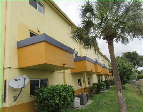 14902 SW 82nd Lane Unit 13-210Miami, FL, 33193Miami-Dade County