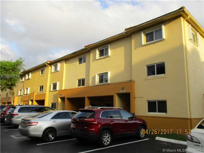 14902 Southwest 82nd Ln, Miami, FL 33193
