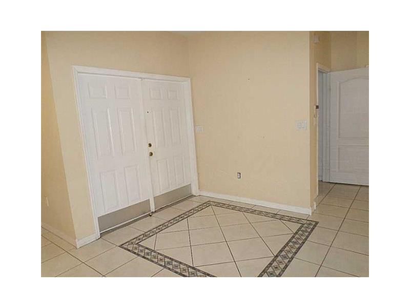 15834 Southwest 60th Ter, Miami, FL 33193