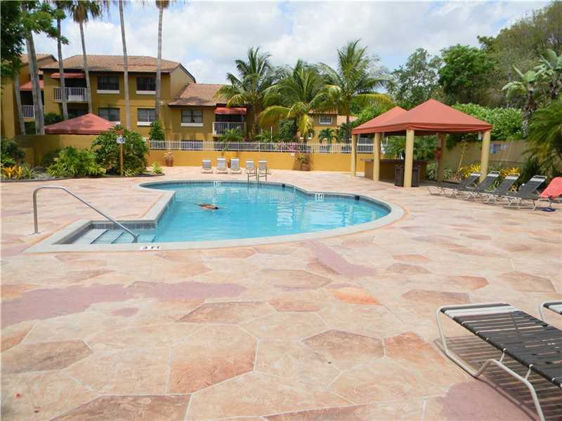 15540 SW 80th ST D207, Miami, FL 33193