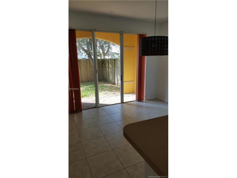 15264 Southwest 91st Ln, Miami, FL 33196