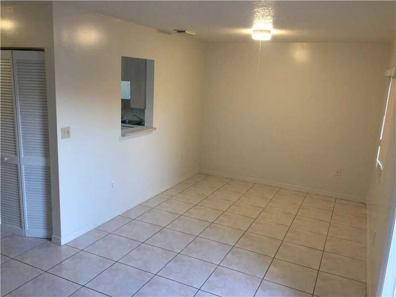 16286 Southwest 97 TER, Miami, FL 33196