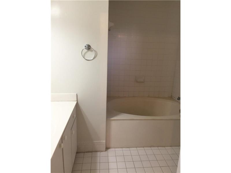 16286 Southwest 97 TER, Miami, FL 33196