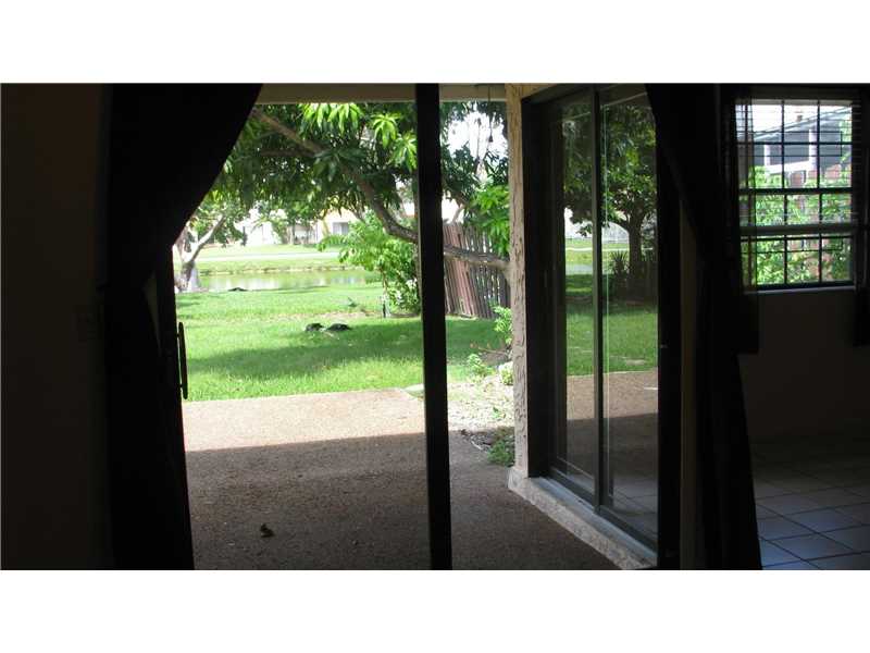 10638 Southwest 148th Avenue Dr, Miami, FL 33196