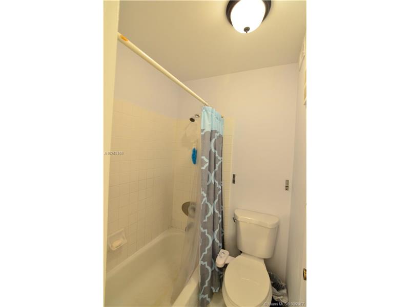 15295 SW 107th Ln 1009, Miami, FL 33196