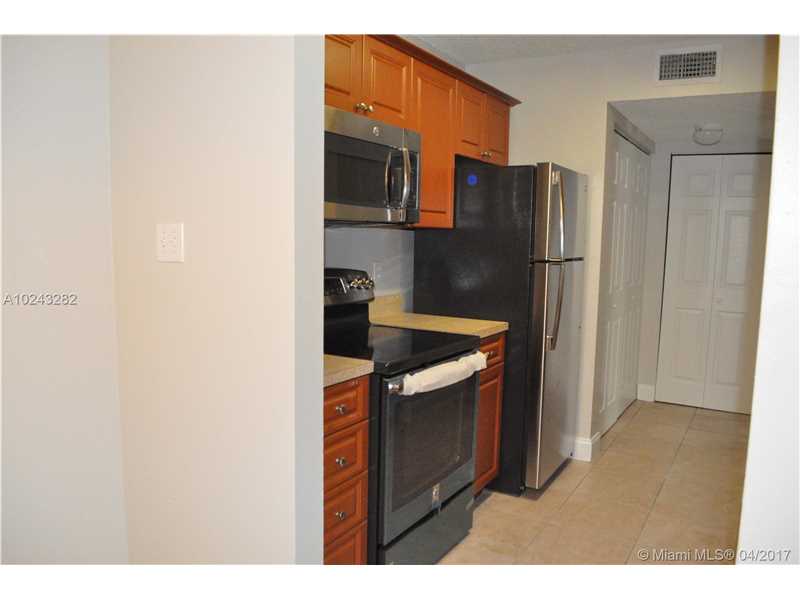 10521 Southwest 158 Court, Miami, FL 33196