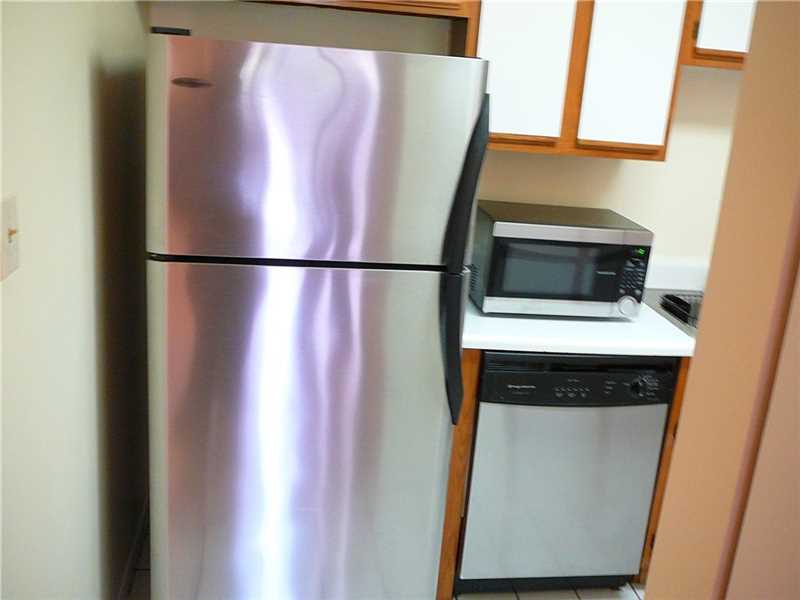 15300 SW 106th Ter 522, Miami, FL 33196