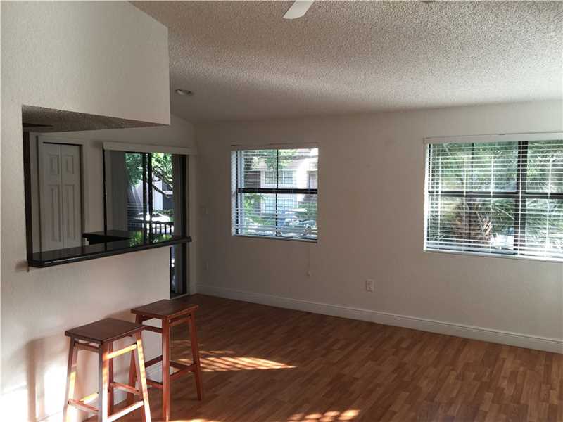 15689 Southwest 106th Ln, Miami, FL 33196