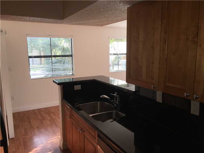 15689 Southwest 106th Ln, Miami, FL 33196