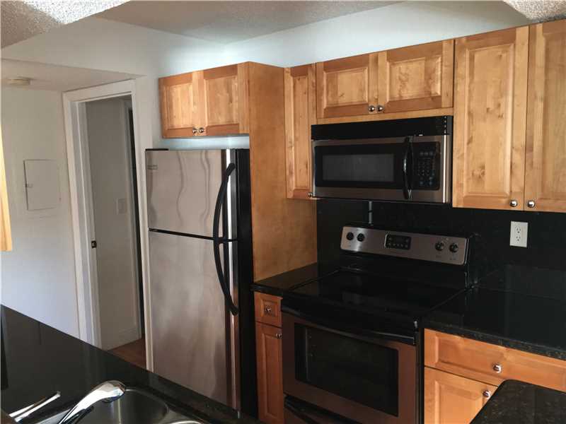 15689 Southwest 106th Ln, Miami, FL 33196