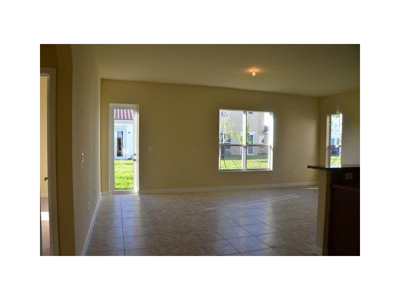 17063 Southwest 92nd St, Miami, FL 33196