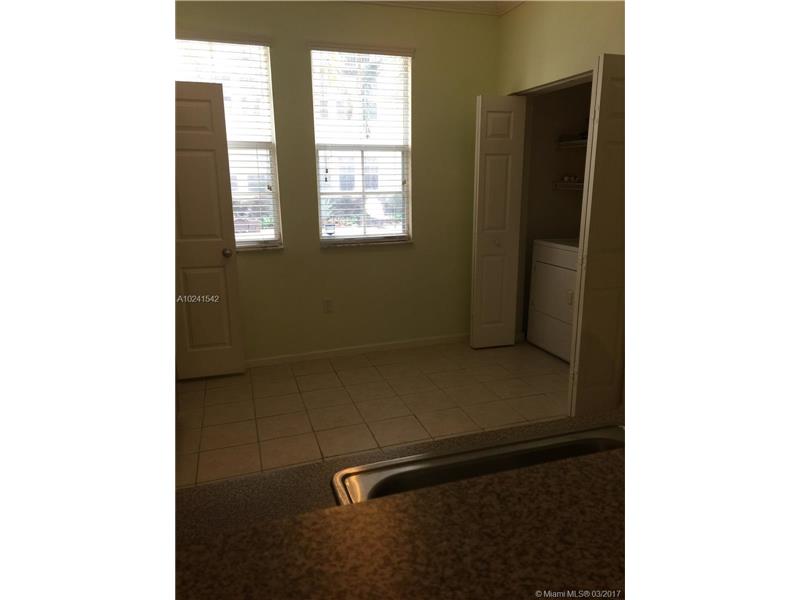 533 Northeast 3RD AVE, Fort Lauderdale, FL 33301