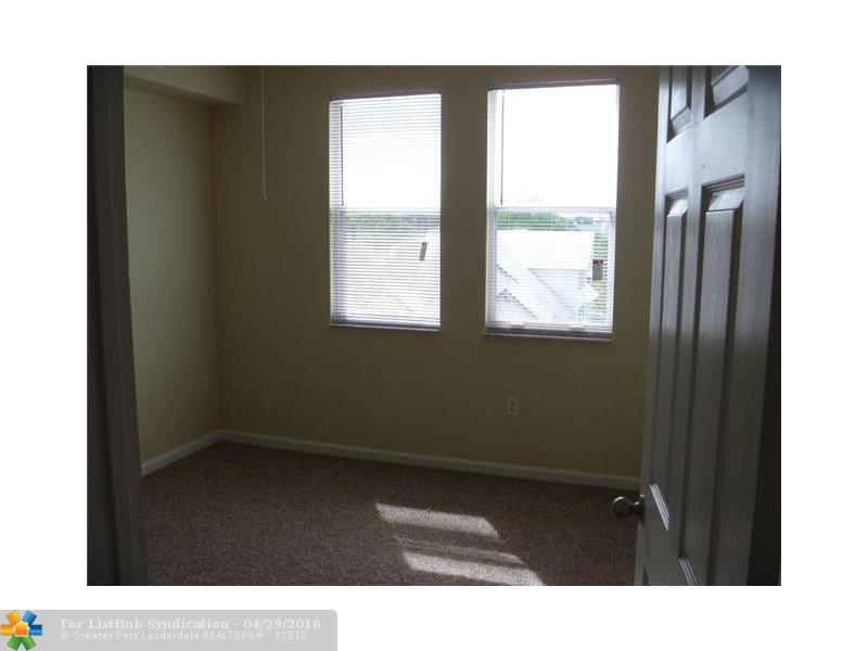 533 NE 3RD AVE 413, Fort Lauderdale, FL 33301