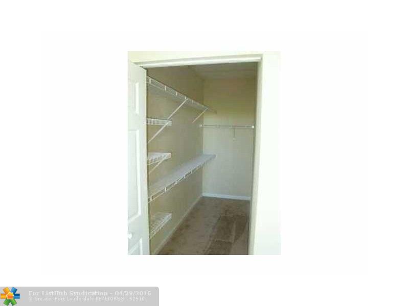 533 NE 3RD AVE 413, Fort Lauderdale, FL 33301