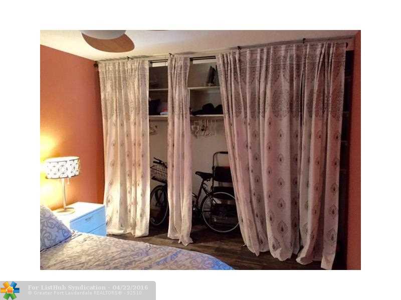 160 Isle Of Venice Dr 4, Fort Lauderdale, FL 33301