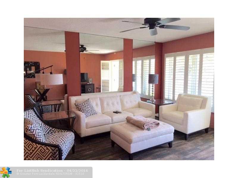 160 Isle Of Venice Dr 4, Fort Lauderdale, FL 33301
