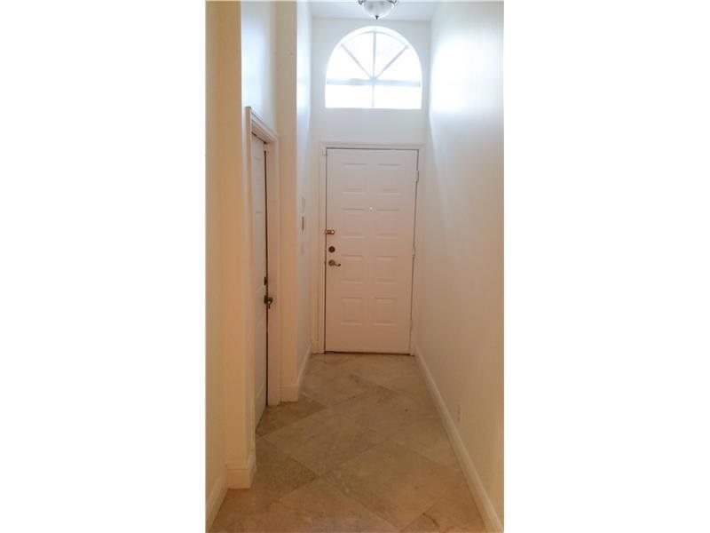 304NE 7TH AV, Fort Lauderdale, FL 33301